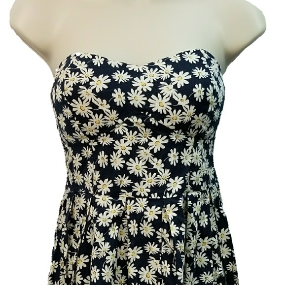 Rue 21 Floral Strapless Dress - Picture 3 of 6